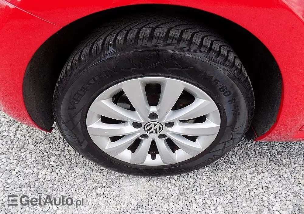 VOLKSWAGEN Beetle The 1.6 TDI DPF Exclusive Design