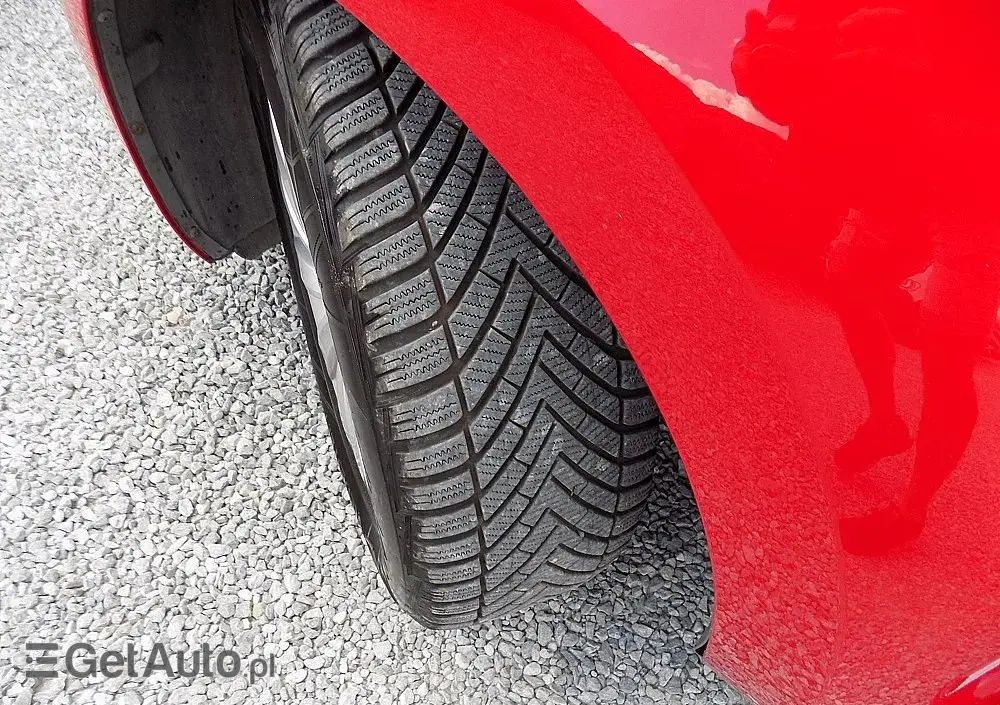 VOLKSWAGEN Beetle The 1.6 TDI DPF Exclusive Design