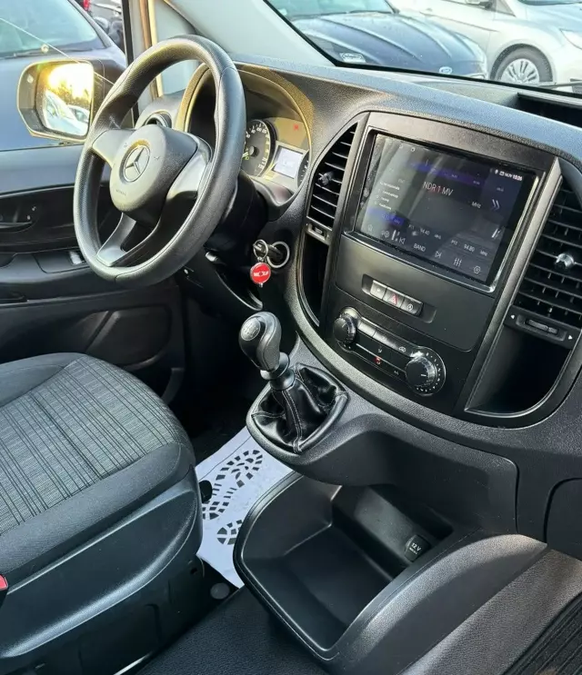 MERCEDES-BENZ Vito 