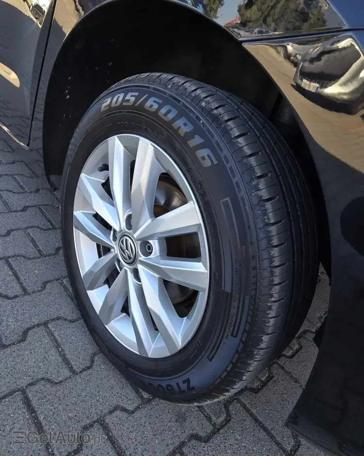 VOLKSWAGEN Touran 1.6 TDI SCR DSG Join