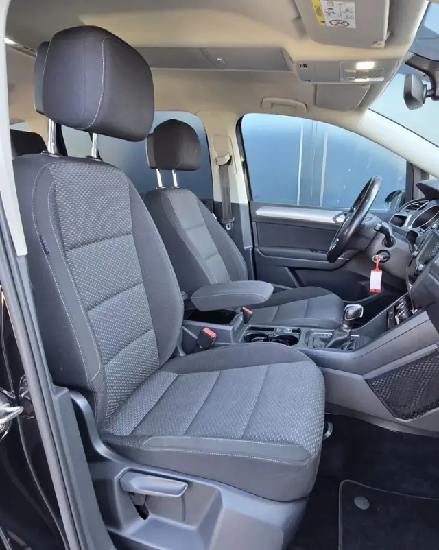 VOLKSWAGEN Touran 1.6 TDI SCR DSG Join