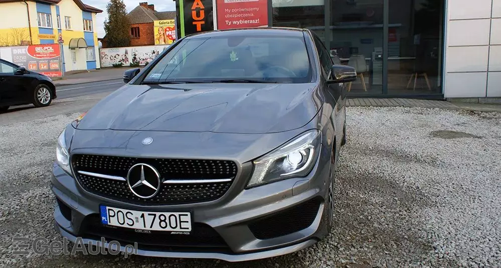 MERCEDES-BENZ CLA 200 7G-DCT AMG Line