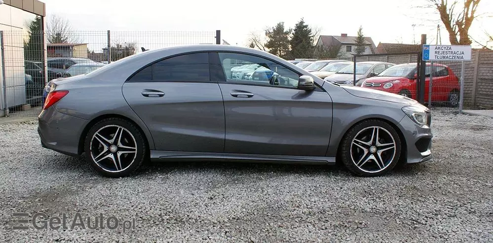 MERCEDES-BENZ CLA 200 7G-DCT AMG Line