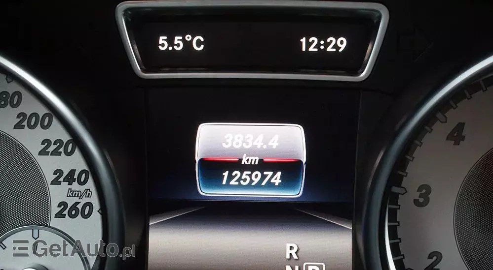 MERCEDES-BENZ CLA 200 7G-DCT AMG Line