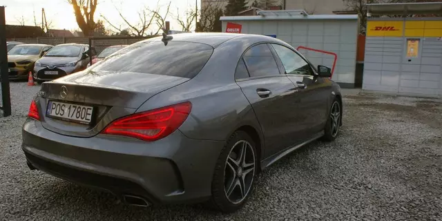 MERCEDES-BENZ CLA 200 7G-DCT AMG Line