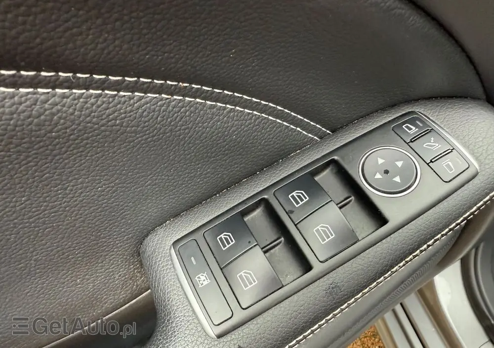 MERCEDES-BENZ Klasa B 