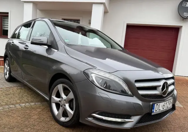 MERCEDES-BENZ Klasa B 