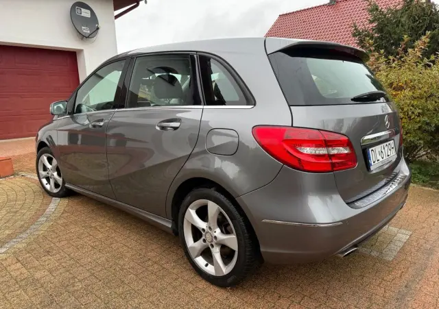 MERCEDES-BENZ Klasa B 