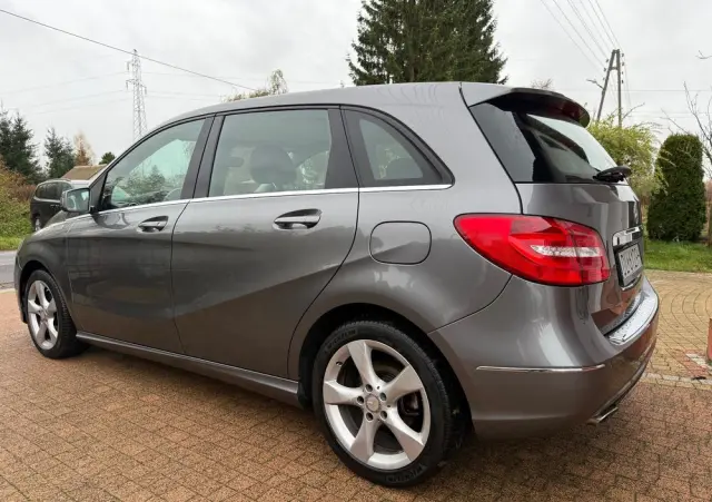 MERCEDES-BENZ Klasa B 