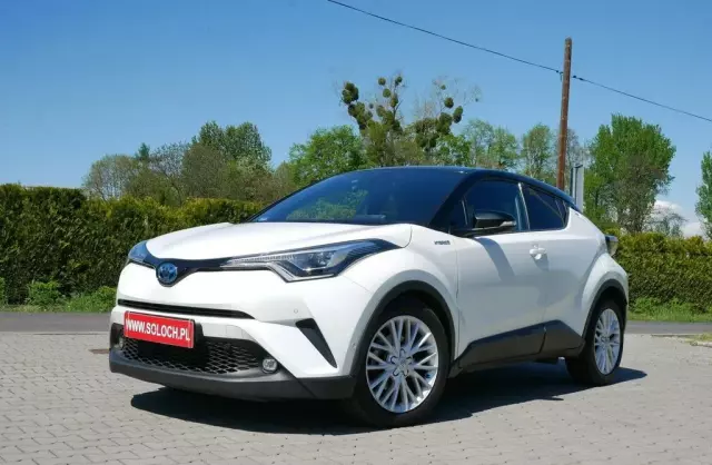 TOYOTA C-HR 