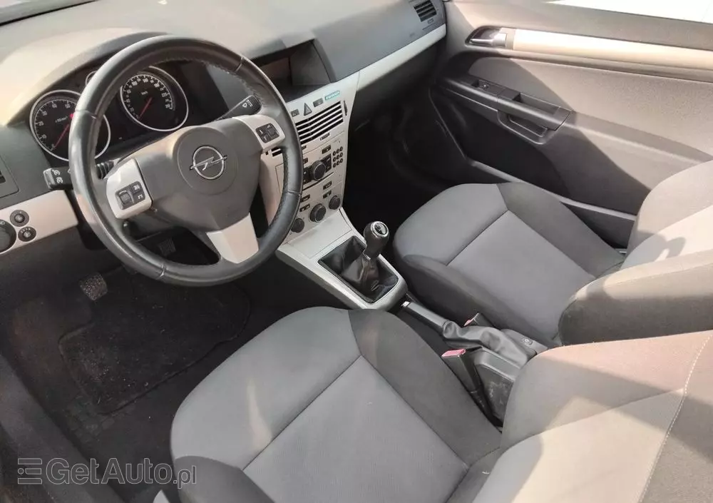 OPEL Astra GTC 1.4