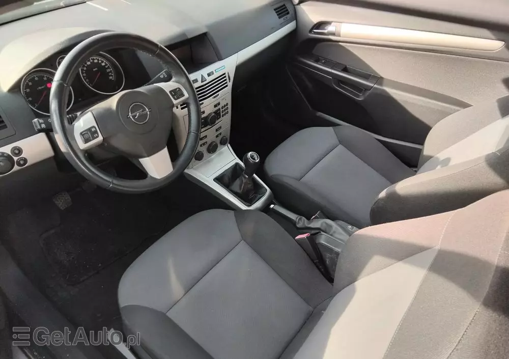 OPEL Astra GTC 1.4