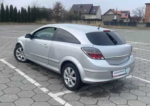 OPEL Astra GTC 1.4