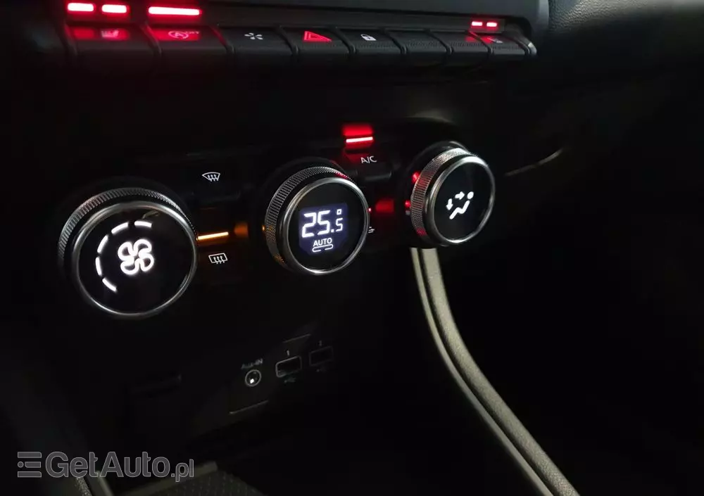 RENAULT Captur 1.0 TCe Techno