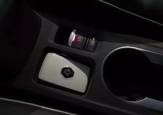 RENAULT Captur 1.0 TCe Techno