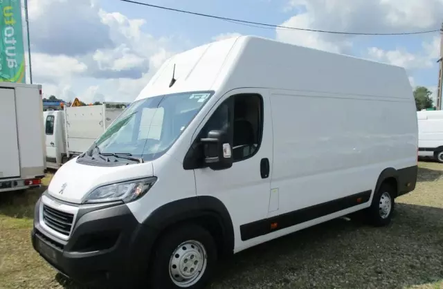 PEUGEOT Boxer 