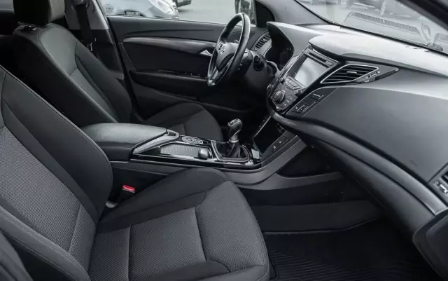 HYUNDAI I40 1.7 CRDi BlueDrive Business