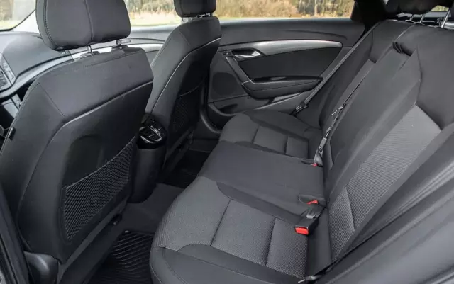 HYUNDAI I40 1.7 CRDi BlueDrive Business