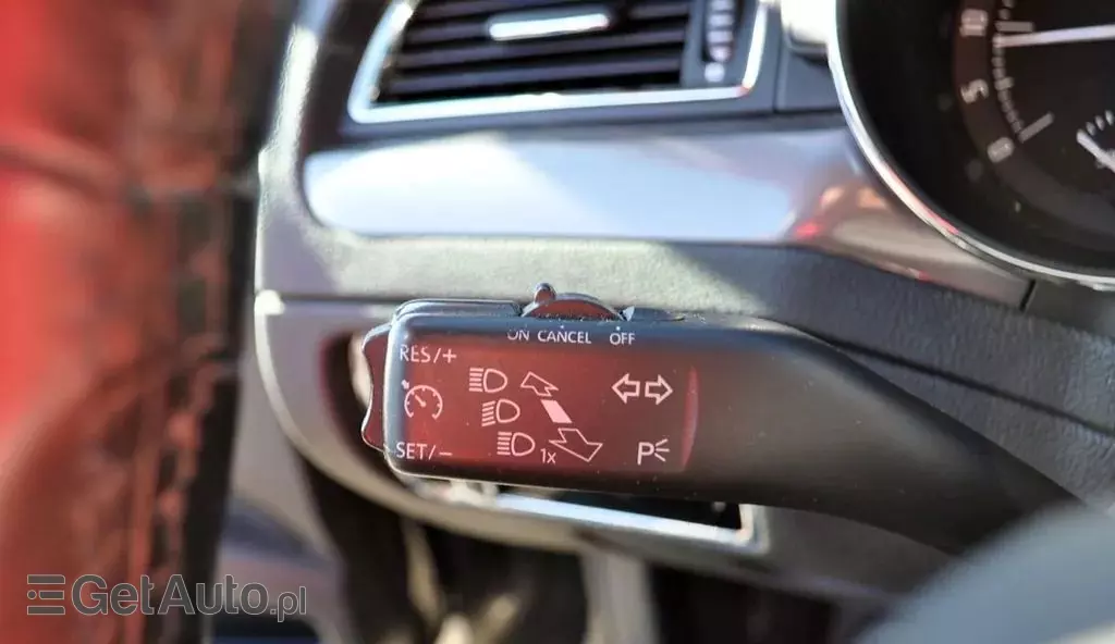 SKODA Superb 2.0 TDI (140 KM) DPF