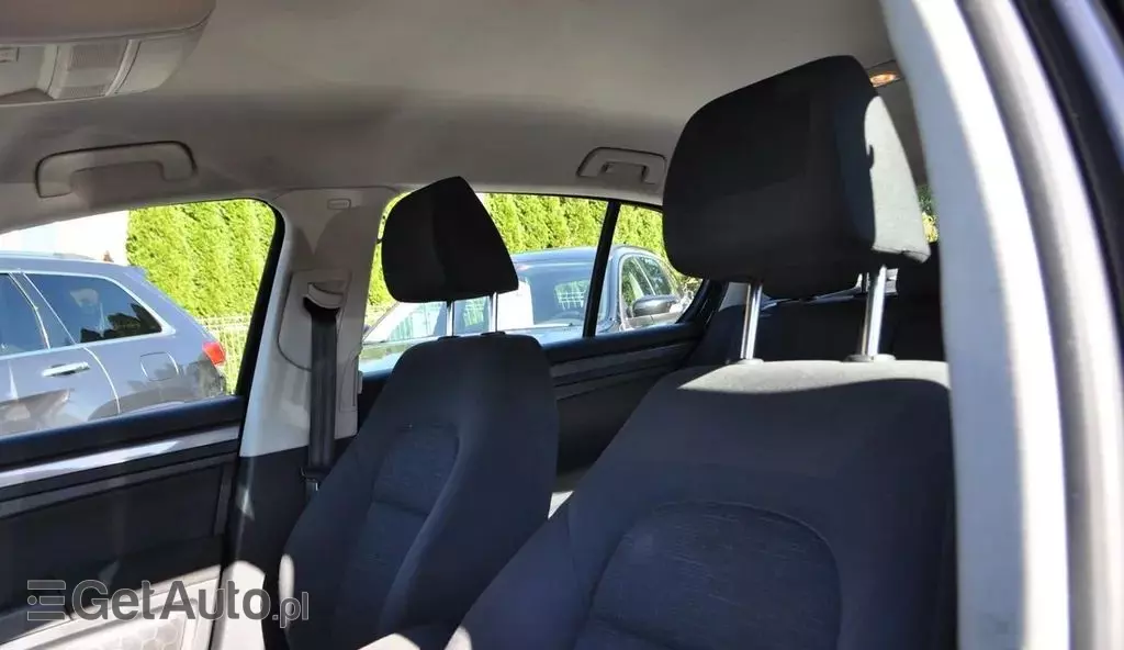 SKODA Superb 2.0 TDI (140 KM) DPF