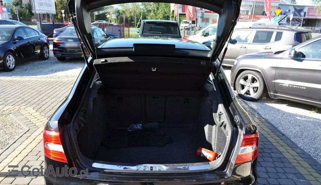 SKODA Superb 2.0 TDI (140 KM) DPF