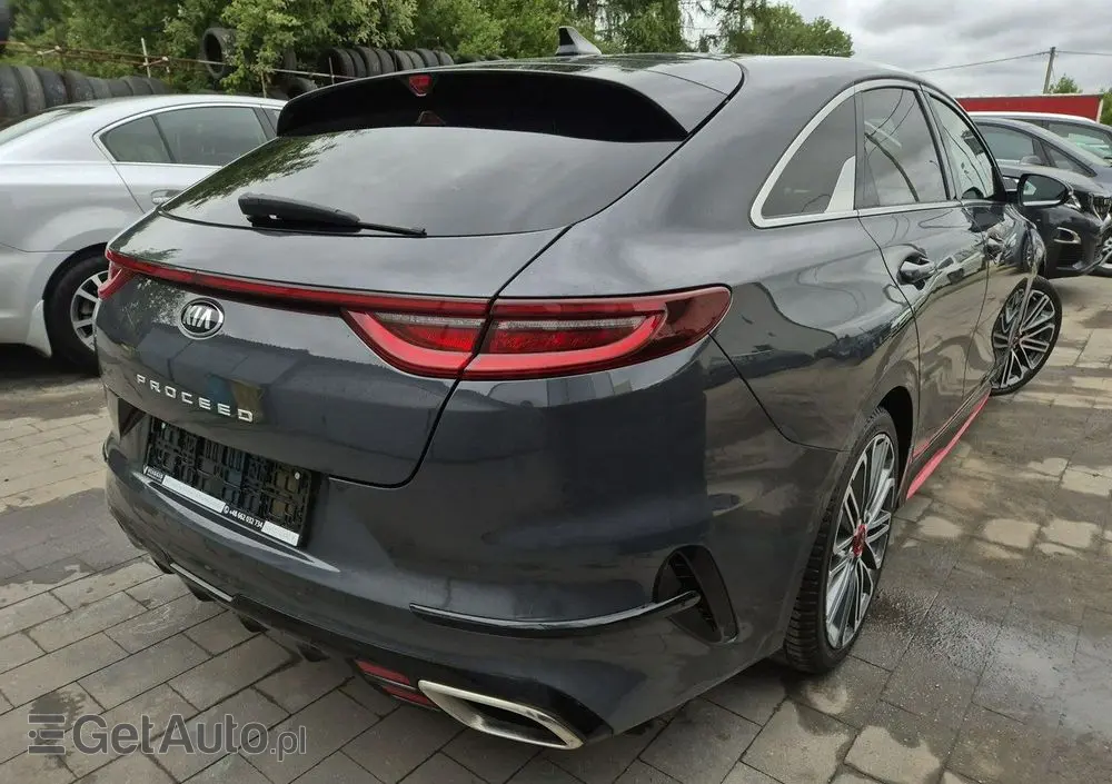 KIA ProCeed 1.6 T-GDI DCT7 OPF GT