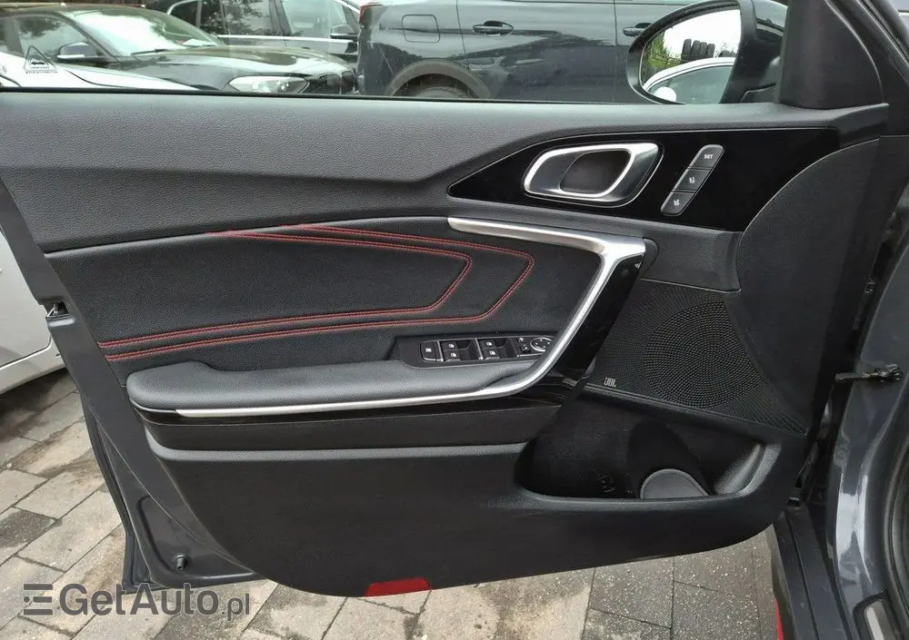 KIA ProCeed 1.6 T-GDI DCT7 OPF GT