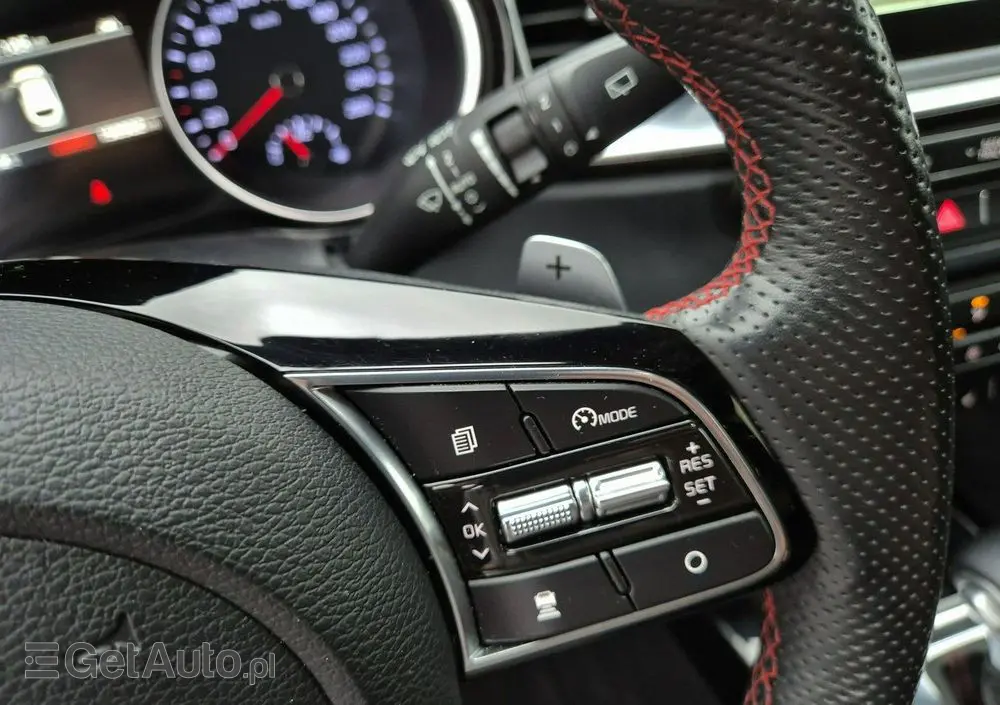 KIA ProCeed 1.6 T-GDI DCT7 OPF GT