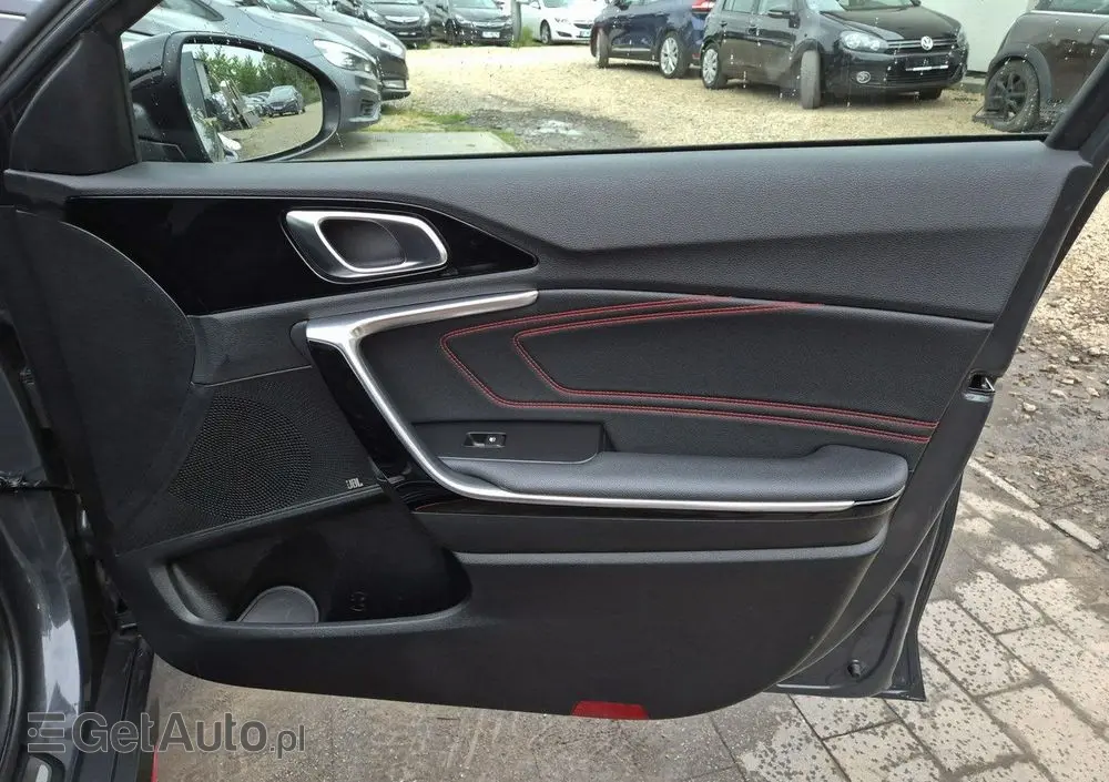 KIA ProCeed 1.6 T-GDI DCT7 OPF GT