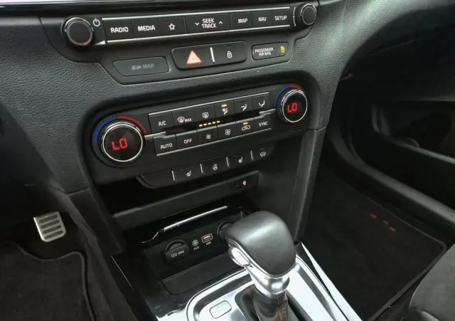 KIA ProCeed 1.6 T-GDI DCT7 OPF GT