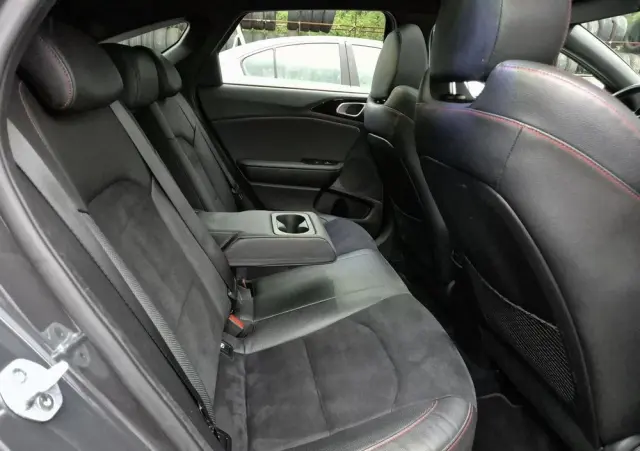 KIA ProCeed 1.6 T-GDI DCT7 OPF GT