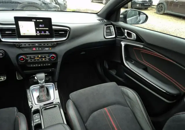 KIA ProCeed 1.6 T-GDI DCT7 OPF GT