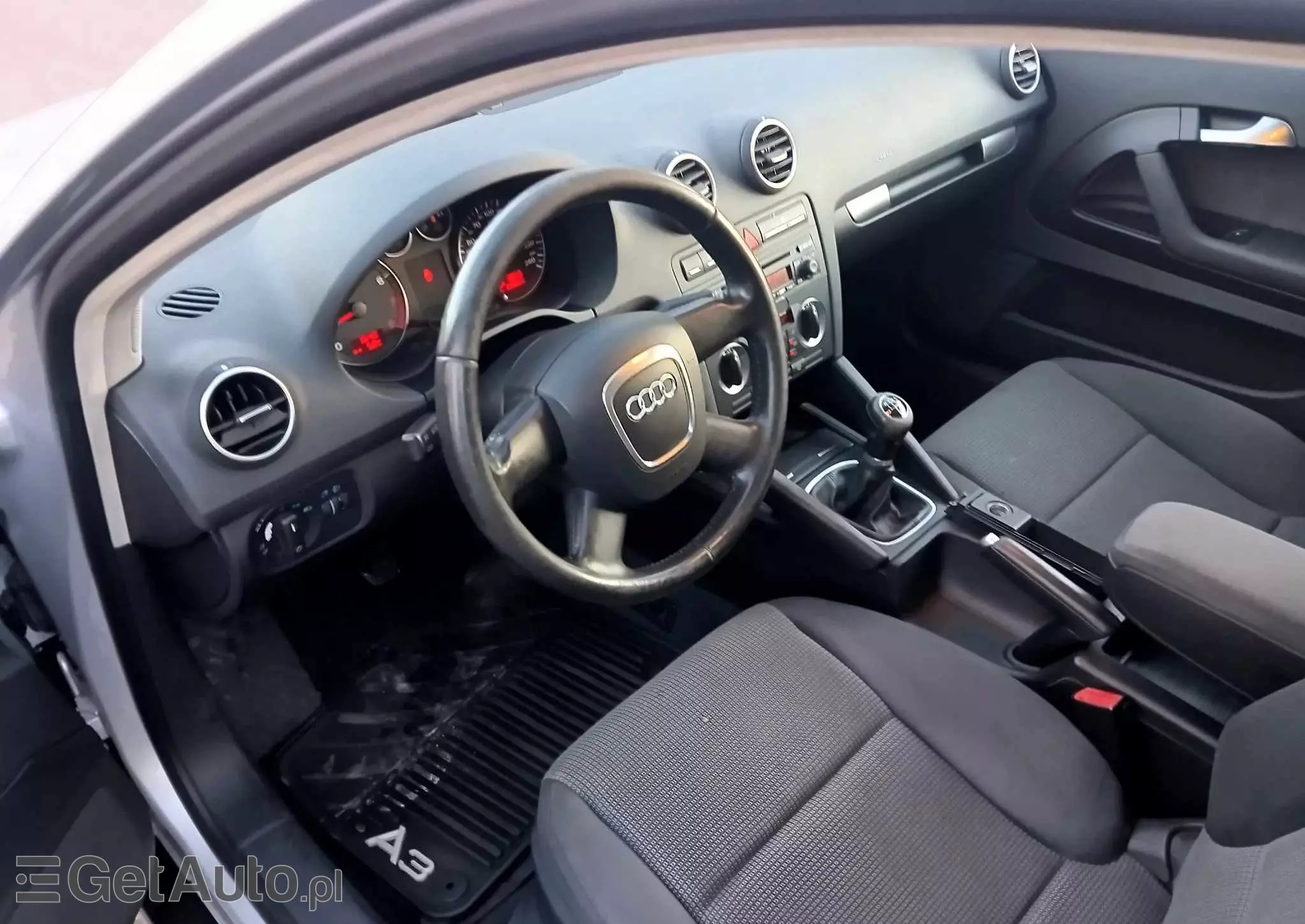 AUDI A3 1.6 Attraction