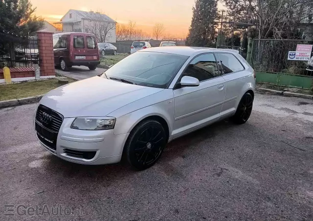 AUDI A3 1.6 Attraction