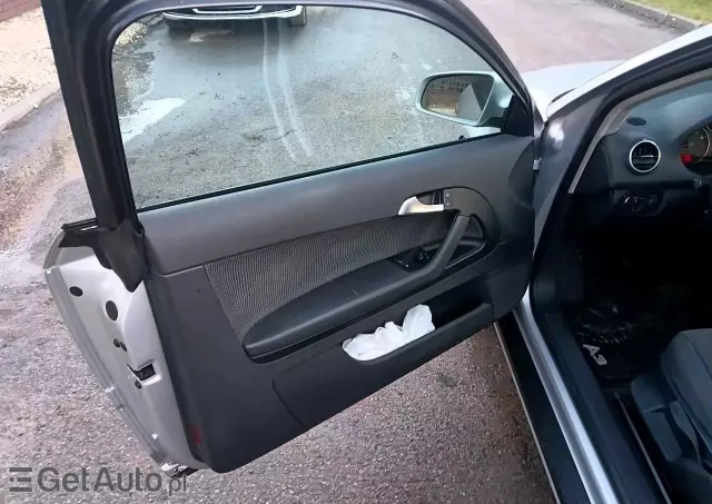 AUDI A3 1.6 Attraction