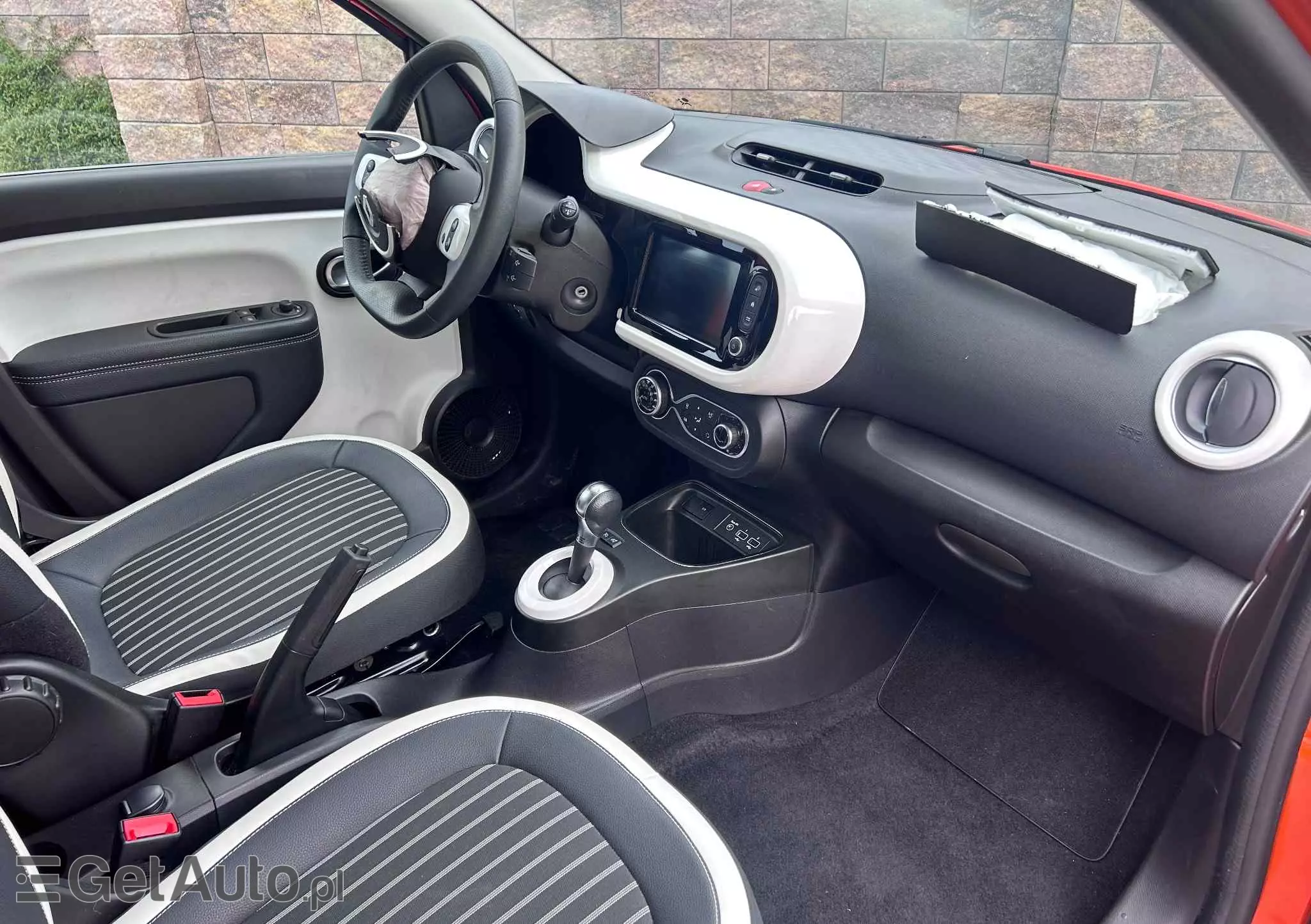 RENAULT Twingo Electric INTENS