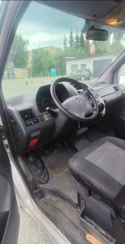 MERCEDES-BENZ Vito 