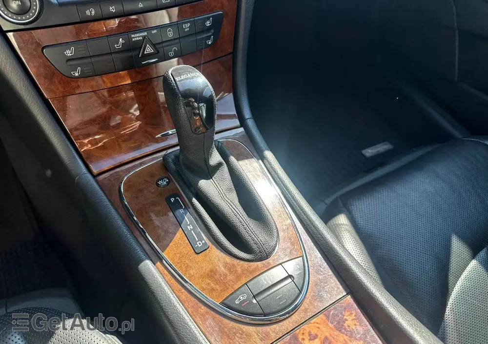 MERCEDES-BENZ Klasa E 