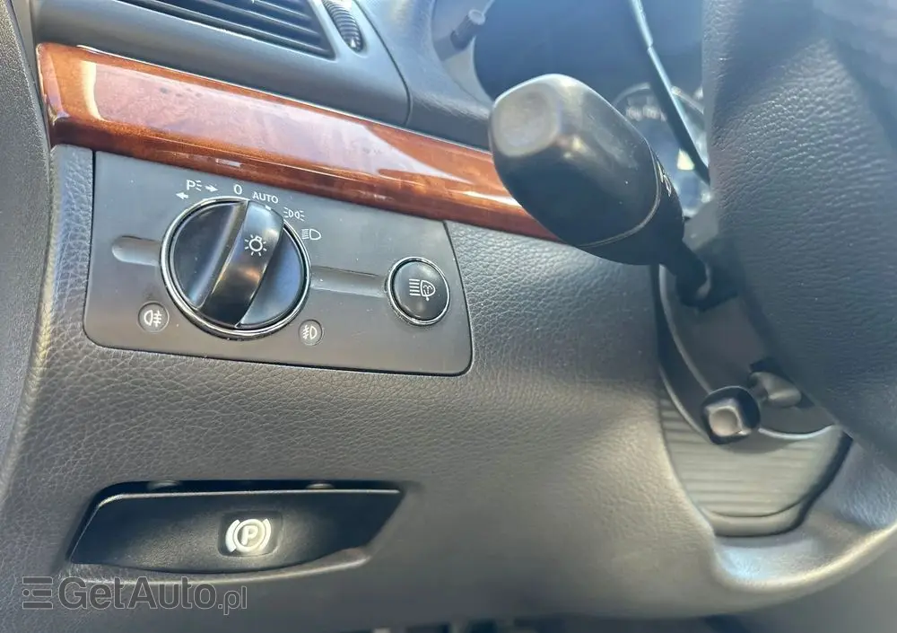 MERCEDES-BENZ Klasa E 