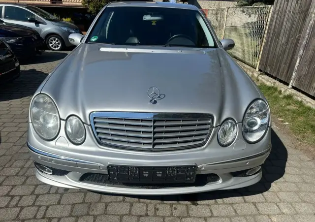 MERCEDES-BENZ Klasa E 