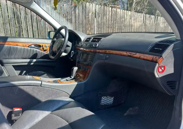 MERCEDES-BENZ Klasa E 