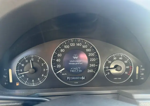 MERCEDES-BENZ Klasa E 