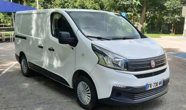 RENAULT TRAFIC TALENTO 