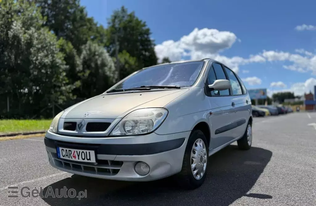 RENAULT Scenic 