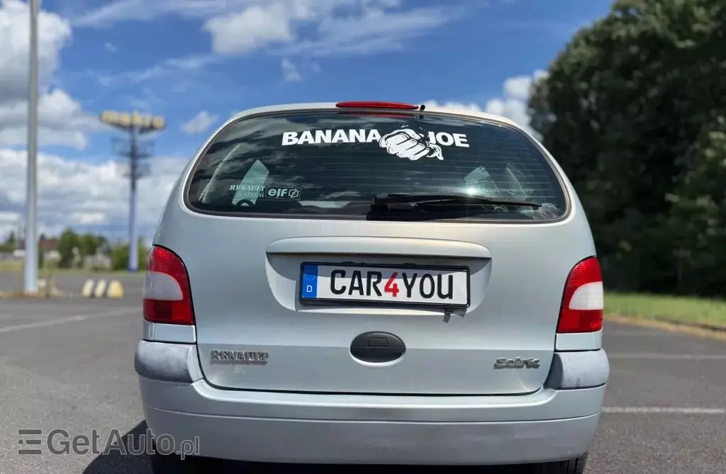 RENAULT Scenic 