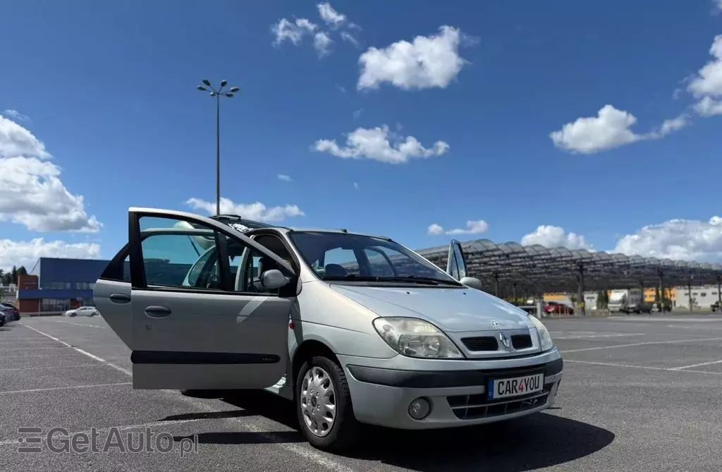 RENAULT Scenic 