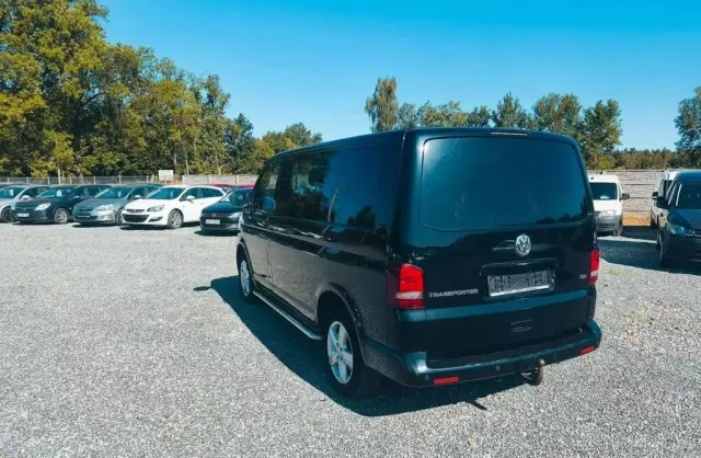 VOLKSWAGEN TRANSPORTER 