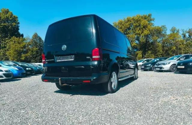 VOLKSWAGEN TRANSPORTER 