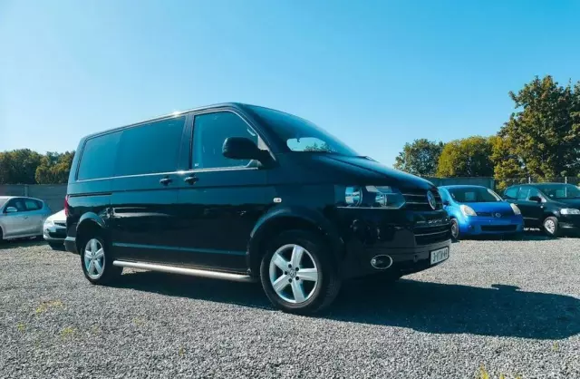 VOLKSWAGEN TRANSPORTER 