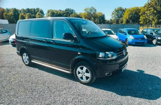 VOLKSWAGEN TRANSPORTER 